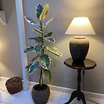 Appartement Maisonnette Individuelle Au Coeur De *