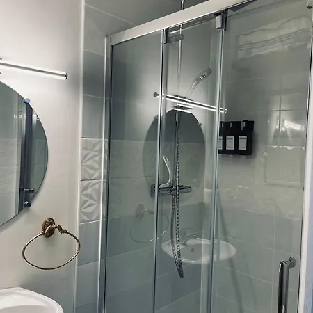 Apartment Maisonnette Individuelle Au Coeur De Vernon
