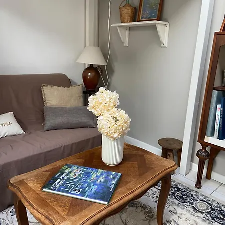 Maisonnette Individuelle Au Coeur De 弗农